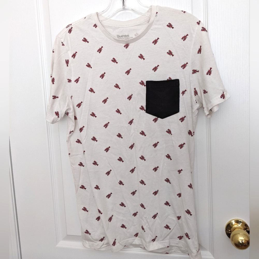 3/$15 Bluenotes Men's Lobster printed T-shirt